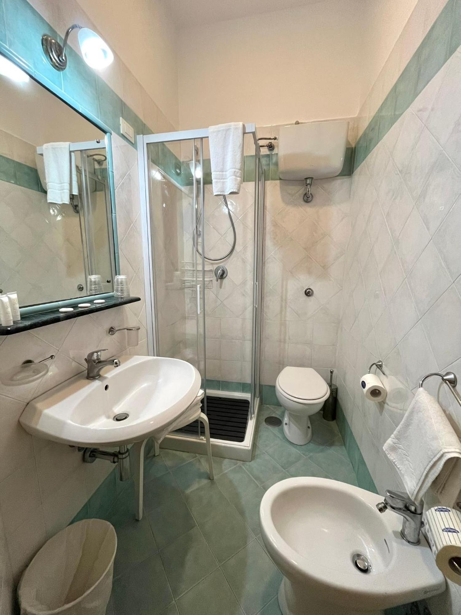 מלון Sorrento Street View מראה חיצוני תמונה